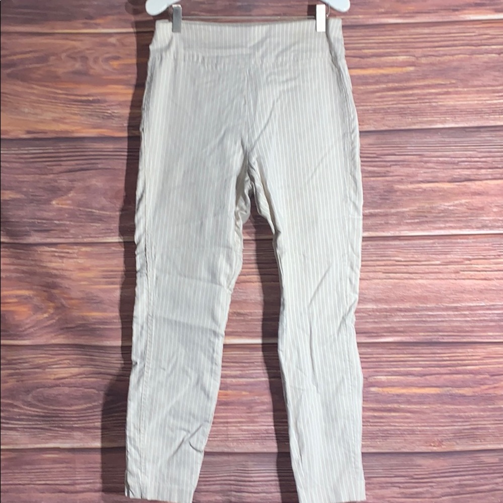 New York and company pull on pants medium